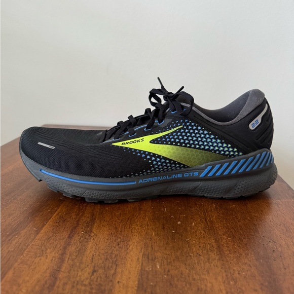 Brooks Adrenaline GTS 22 Black and Blue Running Shoes - Picture 5 of 13